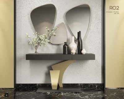 R02 Console Table