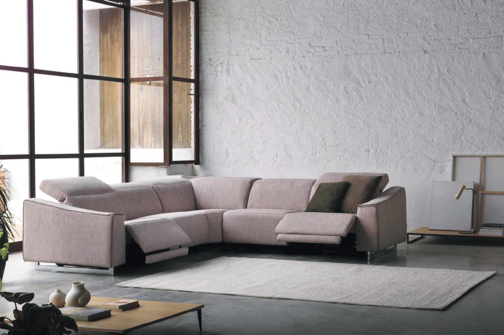 Living Room Furniture Sectionals with Sleepers Lugano Living