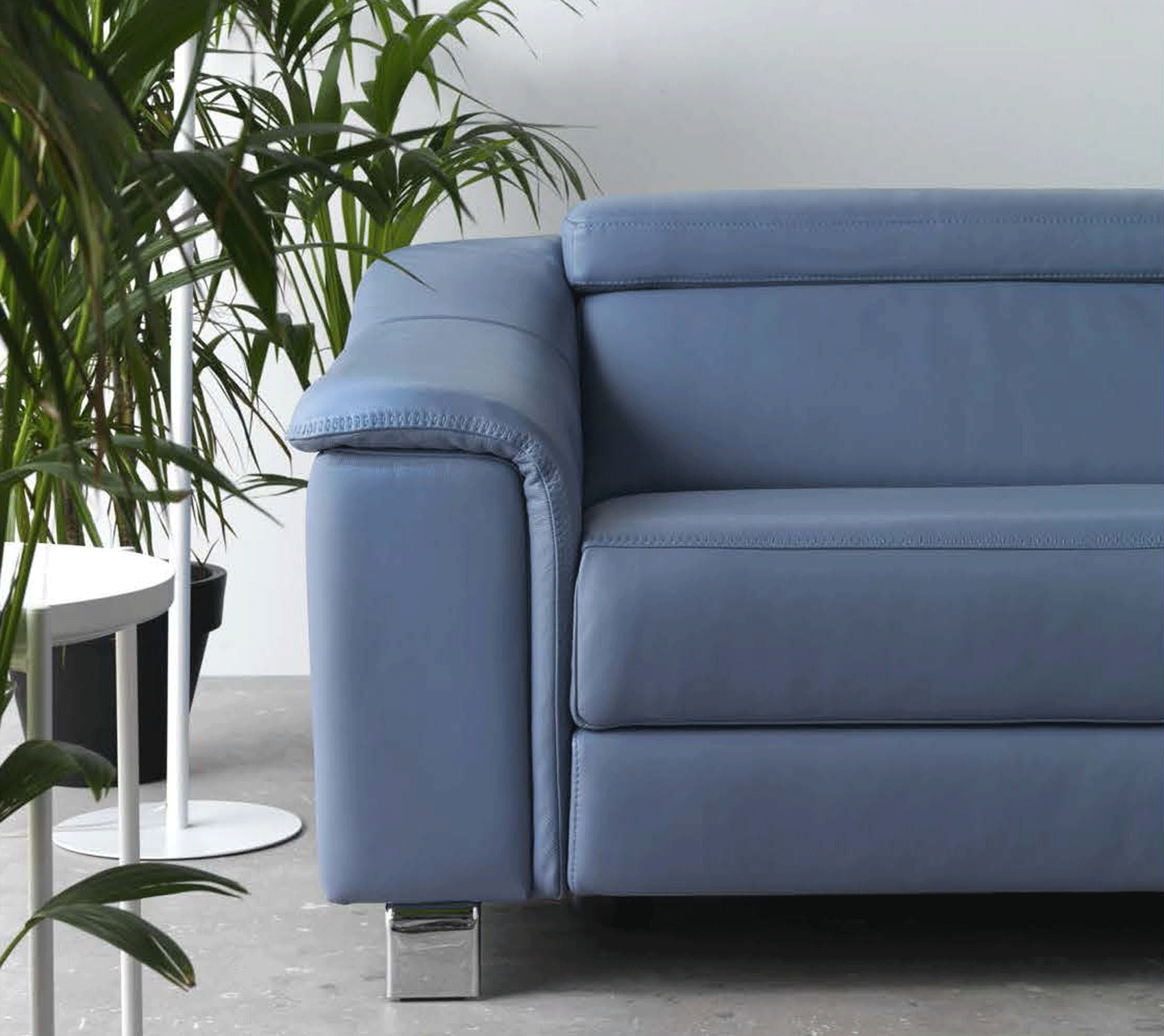 Living Room Furniture Sleepers Sofas Loveseats and Chairs Portofino Living